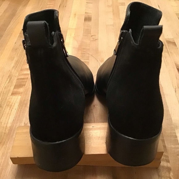 Fabianelli Made in Italy black leather pointy toe side zip block heel boots. S 8 - Picture 4 of 11